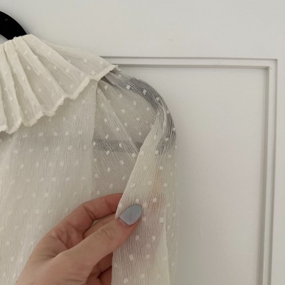 Maje Plumeti Cropped Blouse White Wrap-over Self-tie Belt Ruffle Trim V-neck - Picture 9 of 11